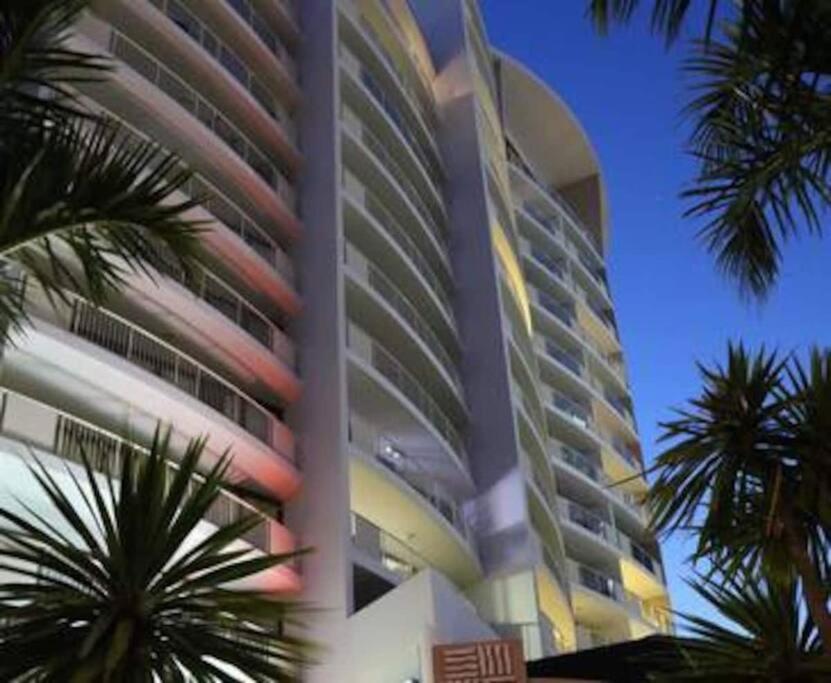 Private Sky Terrace Classic Penthouse 2 Car Parks Apartamento Gold Coast Exterior foto